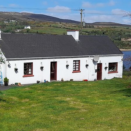 Granny'S Cottage, A Lovely Lakeside Cottage Donegal Town Kültér fotó